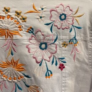 Grace & Joy Floral Embroidered White Denim Jacket Women's M